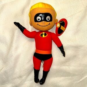 NWT 13” POSEABLE DASH THE INCREDIBLES PLUSH NEW